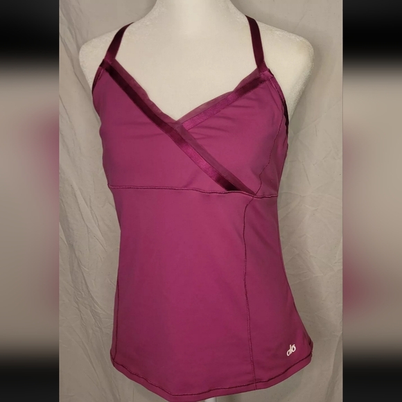 ALO Yoga Tops - ALO Yoga Rib Support Tank Top w Shelf Bra Magenta Pink size Large